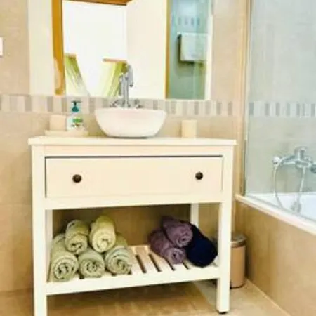 Vieux Centre Apartment