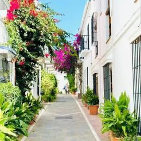 Vieux Centre * Μαρμπέλλα